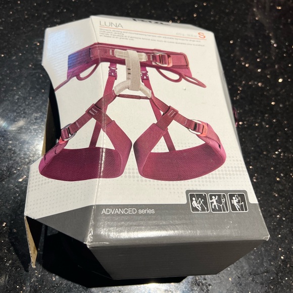 REI Other Womens Petzl Climbing Harness Poshmark